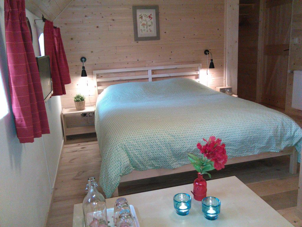 B&B De Luttikhoeve Giethmen Ngoại thất bức ảnh